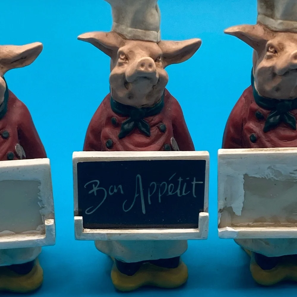 Williams Sonoma 2004 Pierre the Pig Place Card Holders (4)